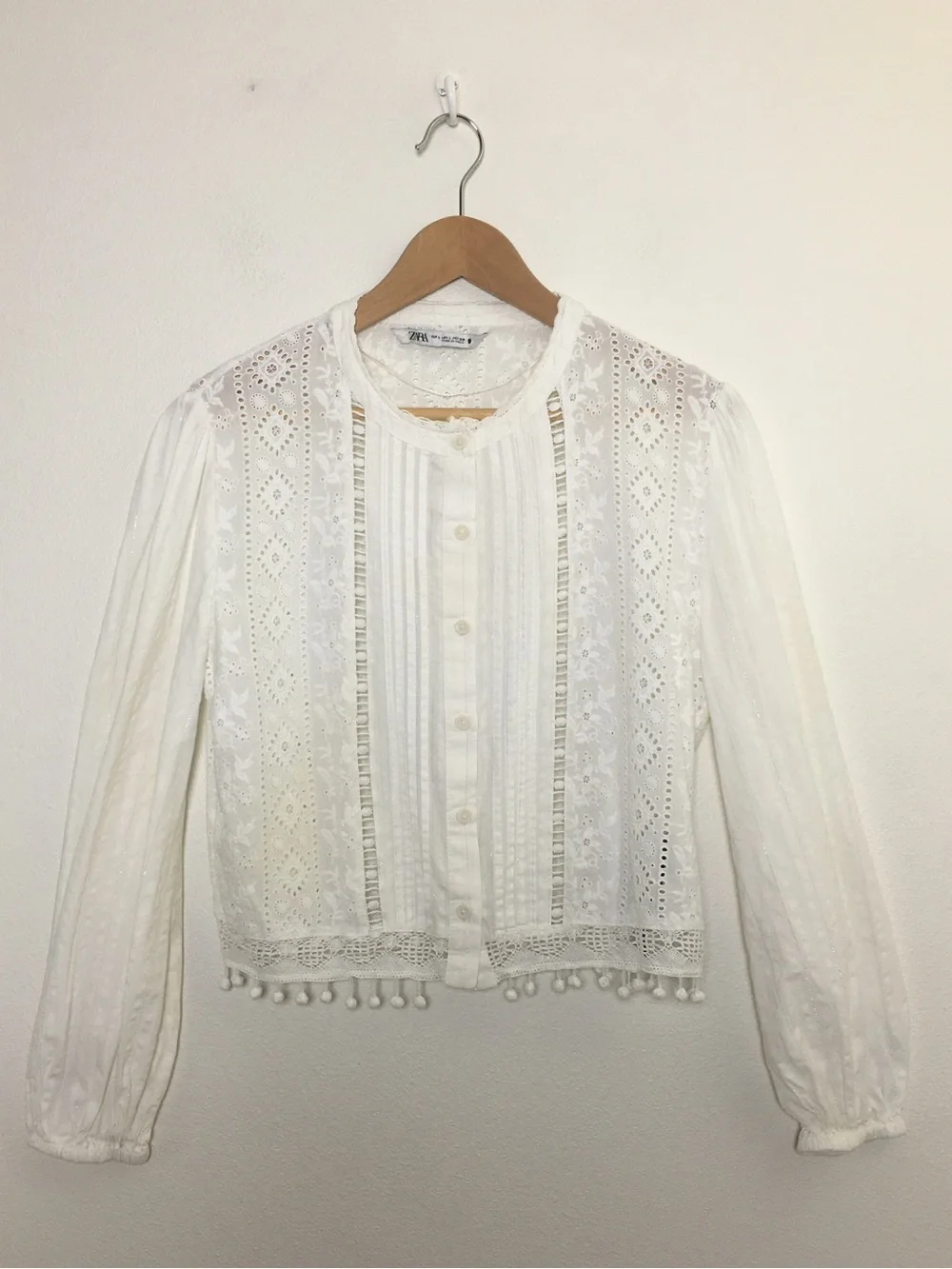 Zara elegant white